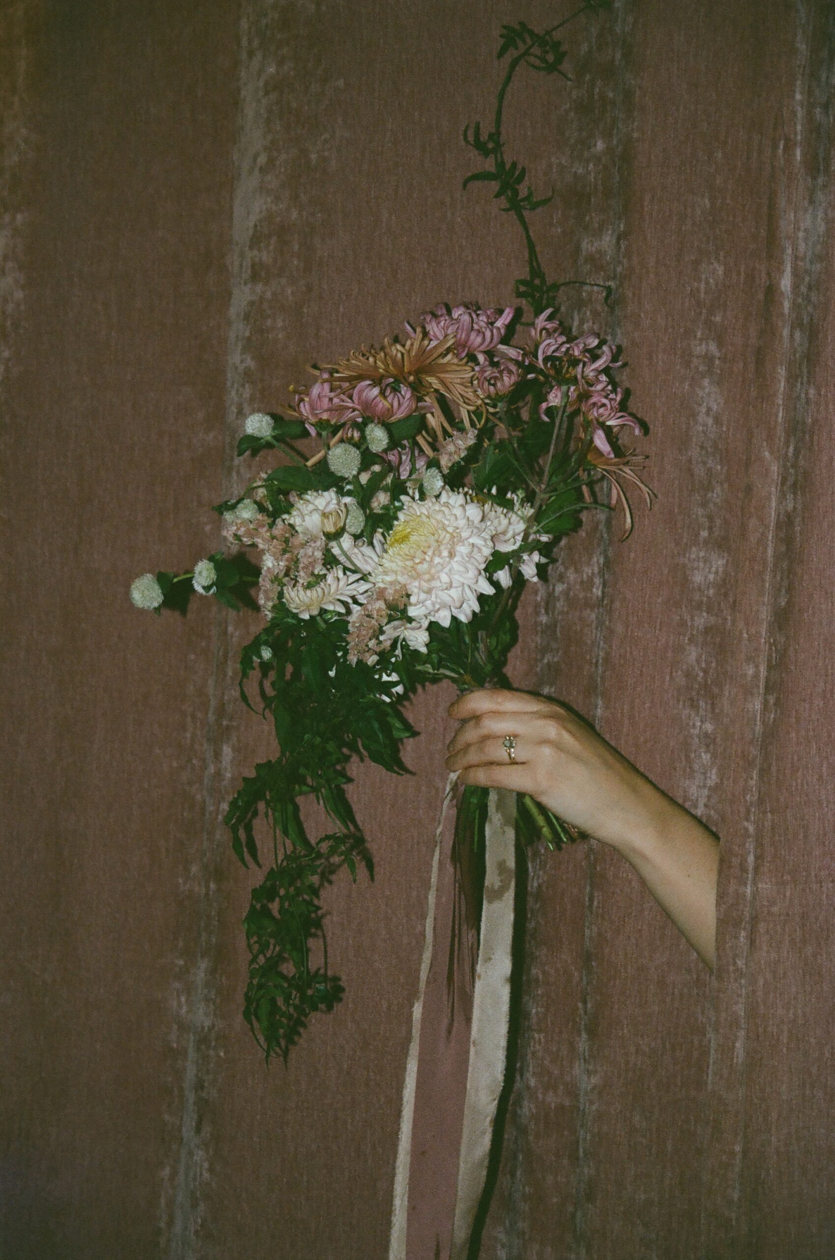 Couple wed at coriander kitchen and farm in detroit mi0001